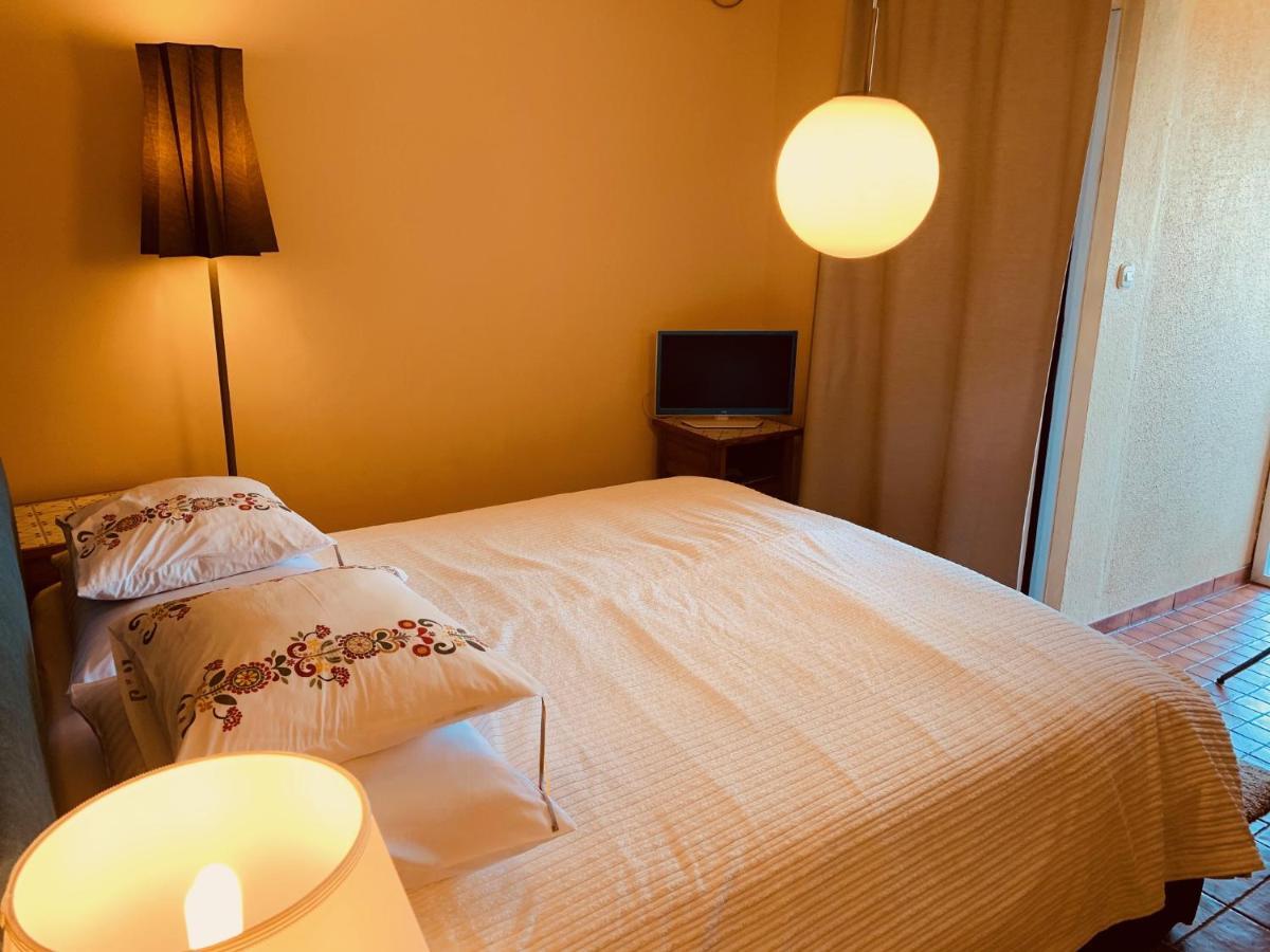 Cozy D&D Apartment Jelsa  Bagian luar foto